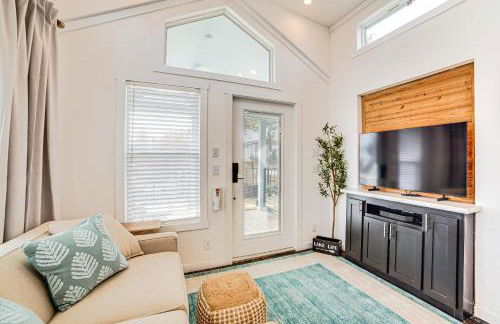 Walk to Lewisville Lake Cozy Couples Retreat - Foto 6