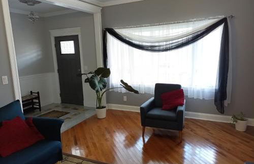 Cozy Updated 3-BR apartment near Peace Bridge - Foto 21
