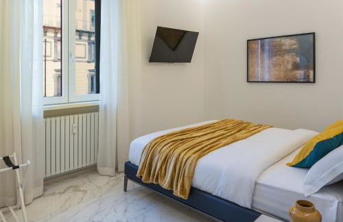 Luxury Milan Apartment - Penthouse in Historic City Center - Photo 7