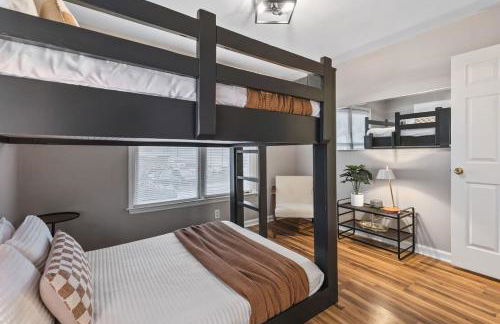 Pool Table WALK to Downtown Bars and Farmers Market - Foto 29