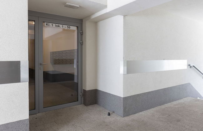 Elegant Apartment Warsaw by Renters - Photo 80