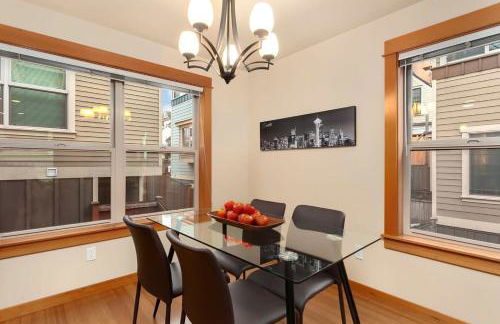 Modern Townhouse near DT Seattle & Stadium Parking - Foto 9