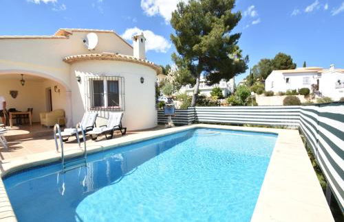Peaceful Villa with Private Pool - Foto 4