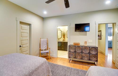 Spacious Midway Cottage with Porches, Near Hunting! - Foto 21