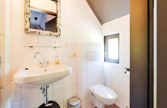 Atmospheric Country House in Asten on a Golf Course - Photo 44