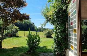 Ferienwohnung mit Garten und Bergblick - Foto 5