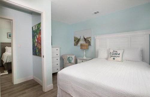 Seas the Day - Spacious Waterfront Pool Home, 50` Dock! - Foto 17