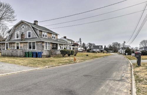 Coastal Waterford Getaway, Steps to the Water! - Foto 24