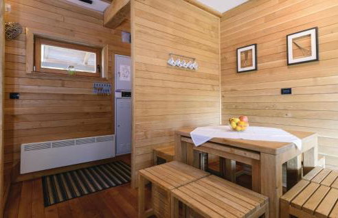 Beautiful Home In Gornji Zvecaj - Foto 36