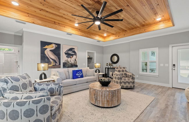 Charming 3/2 Beach House w/ Pool & Golf Cart Included - 1 Min Walk to Beach - Foto 15