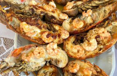 Pé na areia, vista incrível, casa aconchegante, ampla e de um astral - Foto 37