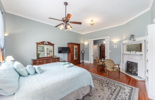 Martin A -Private historic district apt with pool-suite A - Foto 18