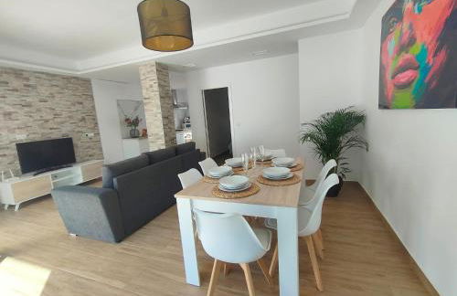 Villamolinos, villa con piscina privada. - Foto 16