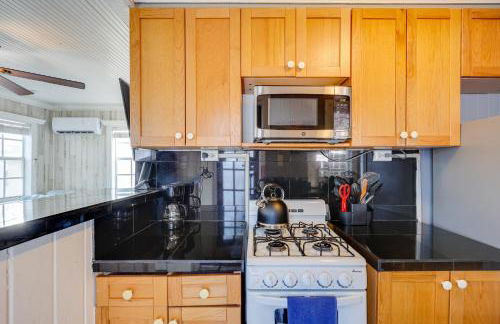 Shared Pool and Backyard Small and Cozy Guest House - Foto 11