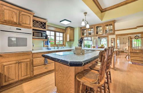 Elegant 1905 Home Steps to Torch Lake and Dtwn - Foto 7