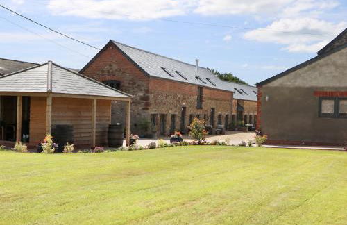 Swifts Barn - Photo 24