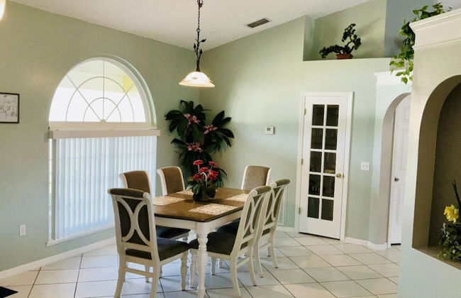 Amazing 3/2 Vacation Home With Private Pool!! - Foto 6