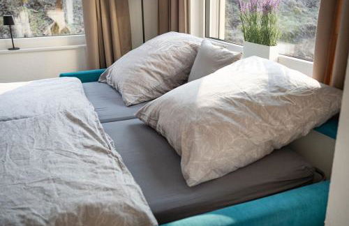 Gemütliches Ferienhaus "Glück" mit Gartensauna - Ideal für Familien & Paare - Foto 12