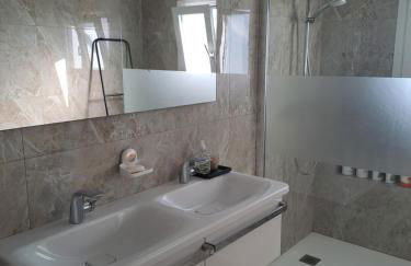 Quiet house-Athens Center 100 meters balcony on the top floor - Foto 30