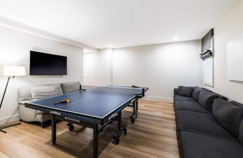 Joels Lane by Rove Travel - Home with Heated Pool, Sauna, Gym - Foto 19