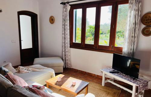 Villa Es Puig, piscina y vistas a la montaña - Foto 10