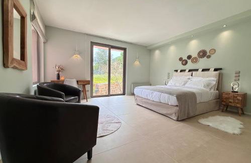 Blue Angel Villa Luxury Seafront Estate - Foto 29