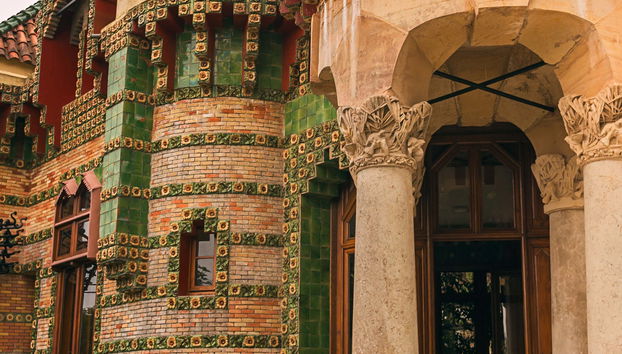 Capricho de Gaudí Tour