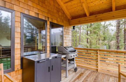 Rustic Arch Cape Getaway w/ Vibrant Interior Walk to the Beach Cape Wonder - Foto 32