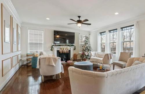 Spacious 5BR Home in Alexandria 5 Beds 5 Baths - Foto 1