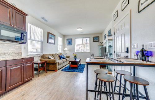 WWII Aviation-Themed Apt in Sparks Near Parks! - Foto 11