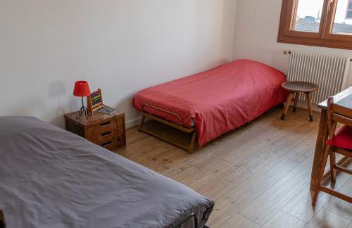 House with garden and parking 1 min from Grenoble - Foto 35