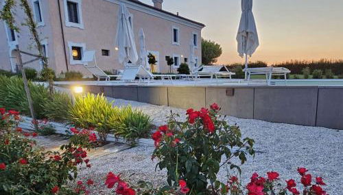 Manor in Marche with Pool & Adriatic Views - Foto 1