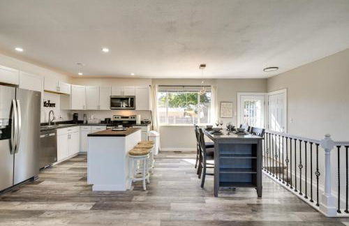 Quiet Pueblo Home with Pool Table, 5 Mi to Downtown! - Foto 5