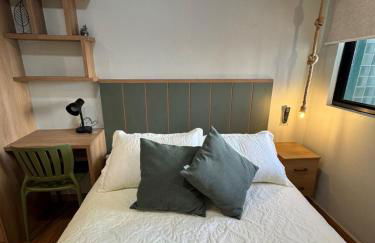 Aconchegante, completo e ótima localização - Foto 6