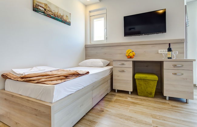 Almare apartments Budva - Photo 39