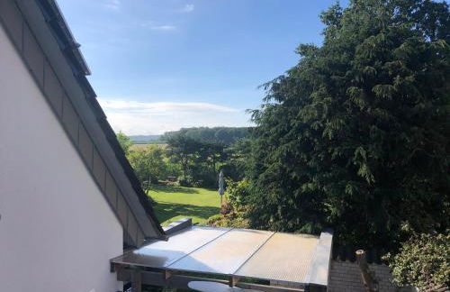 Ferne und Weite im Sauerland Blick über das Ruhrtal - Foto 18