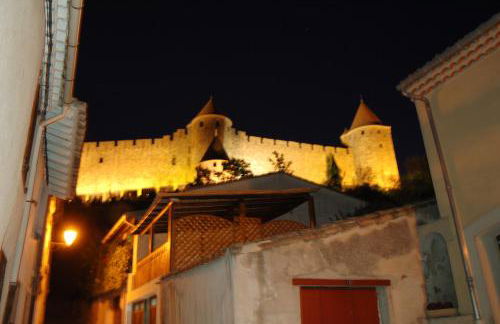 Maison des Remparts nichée sous la Cité - Photo 25