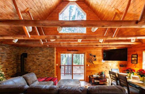 Cabin Retreat with Sauna Trails and Lake Access - Foto 8