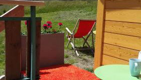 Le Chalet de ma mère Les Confins - Foto 3, Garden, sunbed