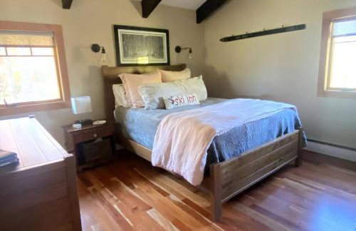 Charming Stratton Ski House Walk to Slopes - Foto 29