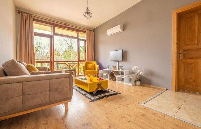 Old Town Deluxe Flats - Photo 23