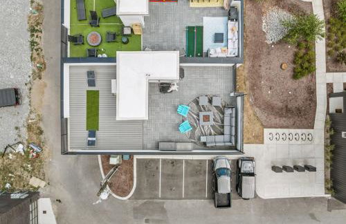 Nashville Townhouse with Rooftop & Modern Comfort - Foto 67