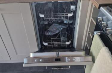 Serenity - Luxury Hot Tub, Sunnymede, Fantasy Island, Ramped Access, Parking, 2 dogs max - East Coast Holidays - Foto 26