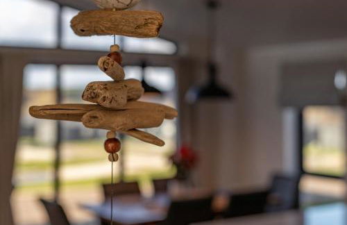 Hiraeth - Luxury Lodge with Hot Tub, Close to Beach - Photo 26