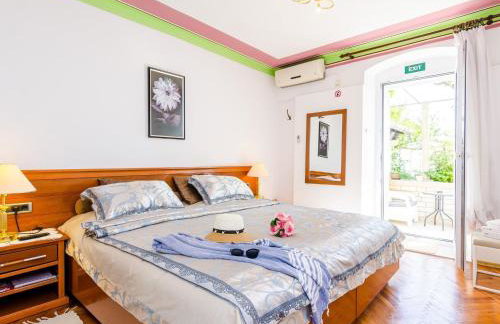 Apartments Nicol - Studio with Terrace - Foto 8