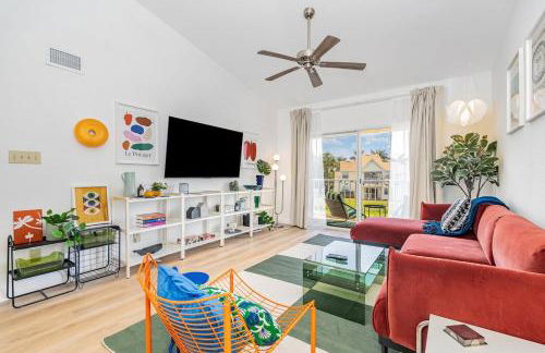 Bright King Bed Escape Pondview Half mile to Beach - Foto 1