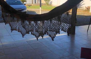 Casa Iririú · Casa exclusiva no terreno com jardim - Photo 8