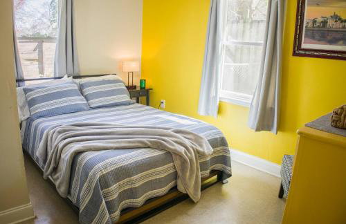 White Picket Fence - EV Charger! - Foto 21