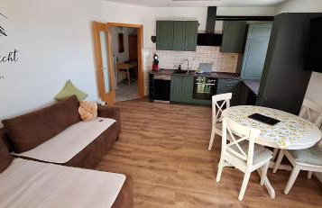 Ruhige Ferienwohnung Nussbaum mit kostenlosem Parkplatz ideal für Monteure, Geschäftsreisende, Paare & Durchreisende - Foto 1