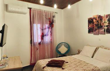 Anastasia's Corner - Photo 1